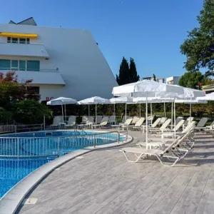 Hotel AluaSun Helios Beach