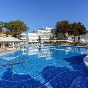 Hotel AluaSun Helios Beach