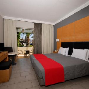 Hotel Kipriotis Village Resort