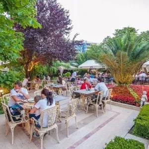 Hotel Iris / Mimoza