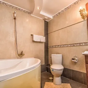 Hotel Iris / Mimoza
