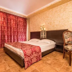 Hotel Iris / Mimoza