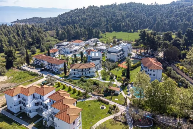 Hotel Chrousso Village