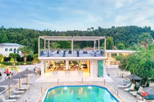Hotel Chrousso Village