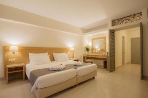 Hotel Corfu Holiday Palace