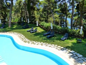 Hotel Corfu Holiday Palace