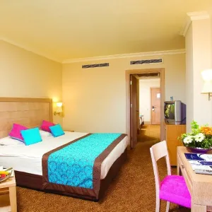 Hotel Crystal De Luxe Resort and Spa