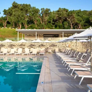 Hotel Aeolos Beach Resort