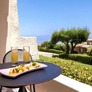 Hotel Aeolos Beach Resort