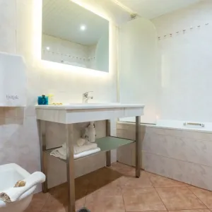 Hotel Ljuljak