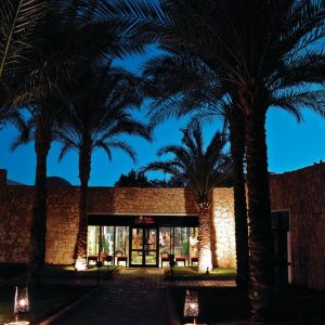 Reef Oasis Beach Resort