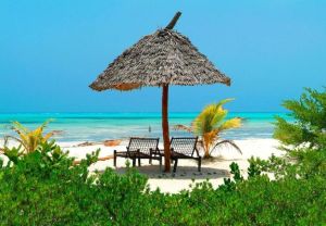 Hakuna Majiwe Beach Lodge