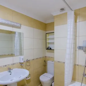 Hotel Phoenicia Holiday Resort
