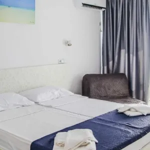 Hotel Carmen Azzuro