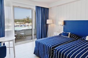 DB Seabank Resort and Spa