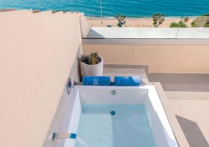 Aqua Hotel Promenade and Spa