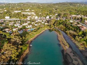 Hotel Govino Bay