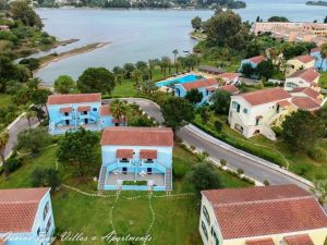 Hotel Govino Bay