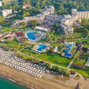Crystal Tat Beach Golf Resort