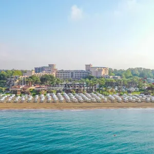 Crystal Tat Beach Golf Resort