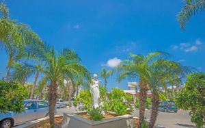 Hotel Tsokkos Gardens