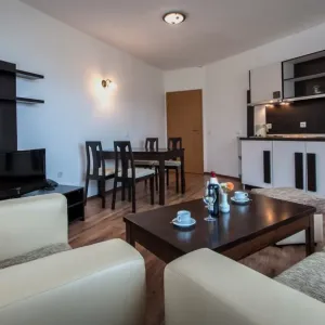 Hotel Grand Royale