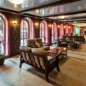Hotel Grand Royale