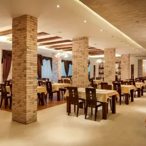 Hotel Grand Royale
