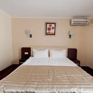 Hotel Mondial