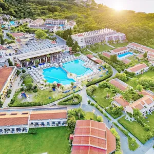 Hotel Roda Beach Resort