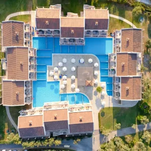 Hotel Roda Beach Resort