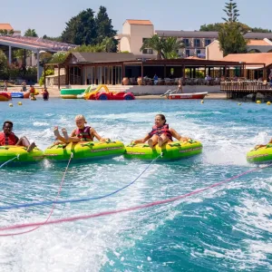 Hotel Roda Beach Resort
