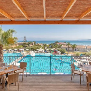 Hotel Roda Beach Resort