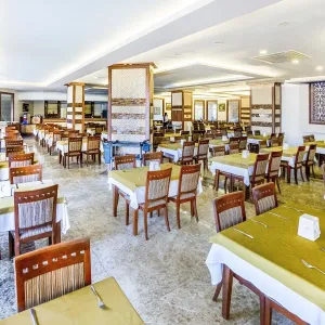 Hotel Kleopatra Royal Palm