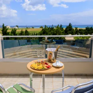 Hotel Sovereign Beach
