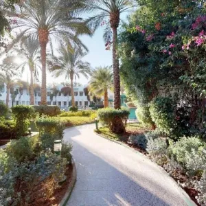 Hotel Falcon Hills