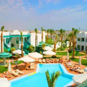 Hotel Falcon Hills