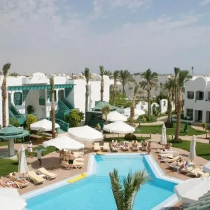 Hotel Falcon Hills