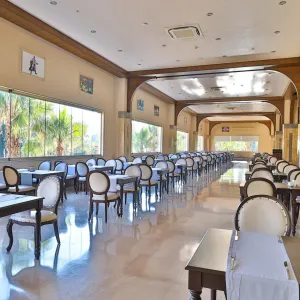 Hotel Crystal Sunset Luxury Resort and Spa