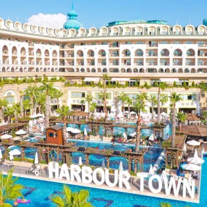 Hotel Crystal Sunset Luxury Resort and Spa