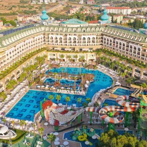 Hotel Crystal Sunset Luxury Resort and Spa
