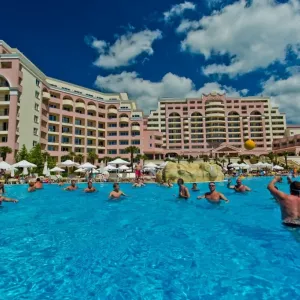 Hotel DIT Majestic Beach Resort