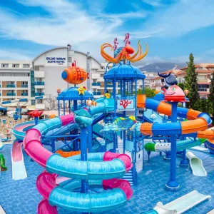 Hotel Blue Wave Suite