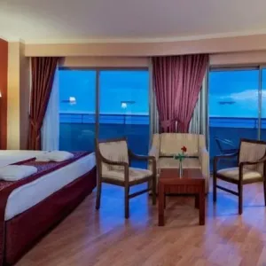 Hotel Alba Royal