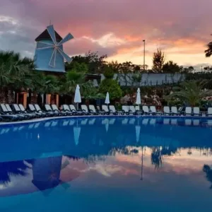 Hotel Alba Royal