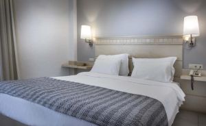 Hotel Glaros Beach