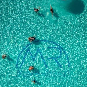 Hotel Mera Resort