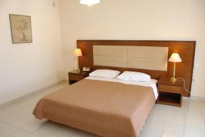 Hotel Paleos Apartments