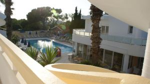 Hotel Paleos Apartments