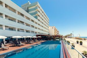 Hotel Dom Jose Beach